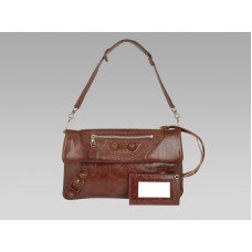 Гигантски плик Balenciaga в кафява кожа