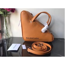 Сако Balenciaga Triangle Duffle S кафяво 18062557