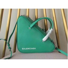 Сако Balenciaga Triangle Duffle S Green 170120573