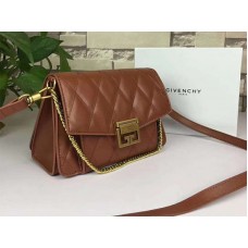 Givenchy gv3 телешка кожа ватирана чанта с капак, камила