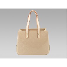 Louis Vuitton монограм Vernis Reade PM Beige