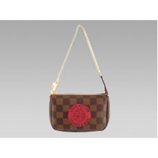 Louis Vuitton Damier Mini Pochette Аксесоари Куфари и чанти
