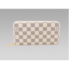 Портфейл Louis Vuitton Damier Azur Zippy
