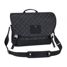Чанта Louis Vuitton Monogram Eclipse Canvas Messenger Mm Voyager