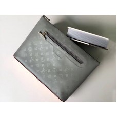 Чанта Louis Vuitton Monogram Titanium Pochette Cosmos m63240