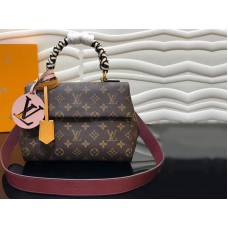 Чанта Louis Vuitton Monogram Canvas Cluny BB m43982