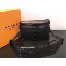 Чанта Louis Vuitton Infinity от кожа Discovery Messenger PM m52176
